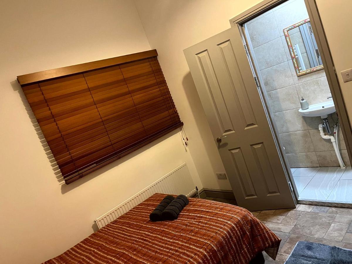 Top Floor Bed & Breakfast Lincoln Exterior photo